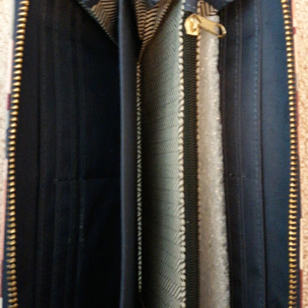 Multicolor Zipper Wallet - Picture 3 of 3